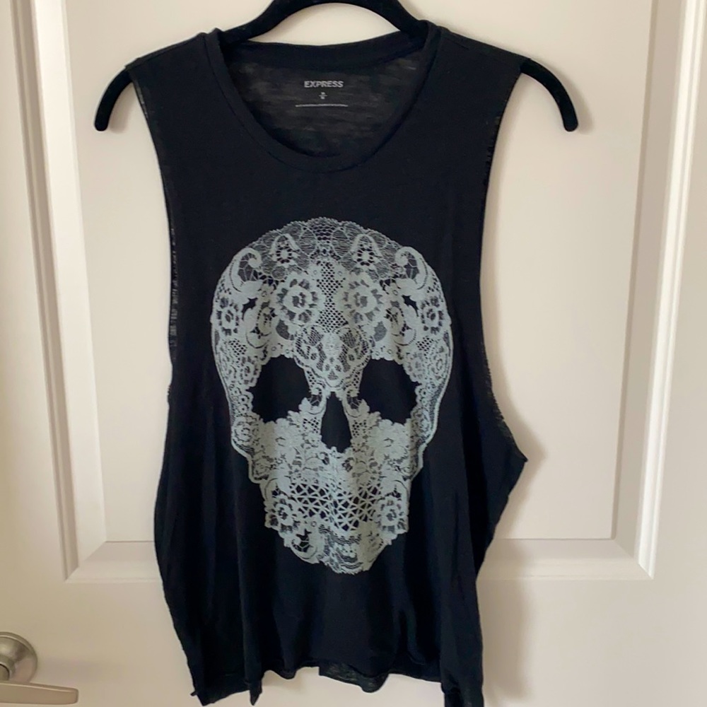 Express Muscle Tank with skull (size M)